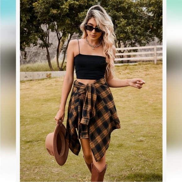 Plaid flannel - Picture 3 of 8